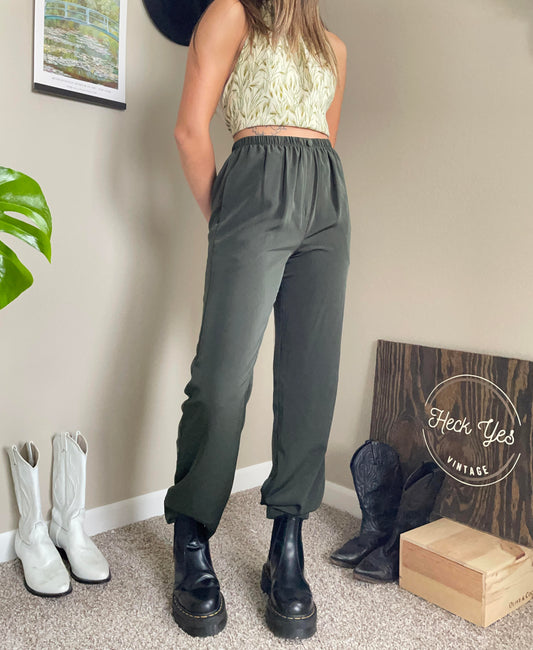 Current Trends, But Make Them Vintage