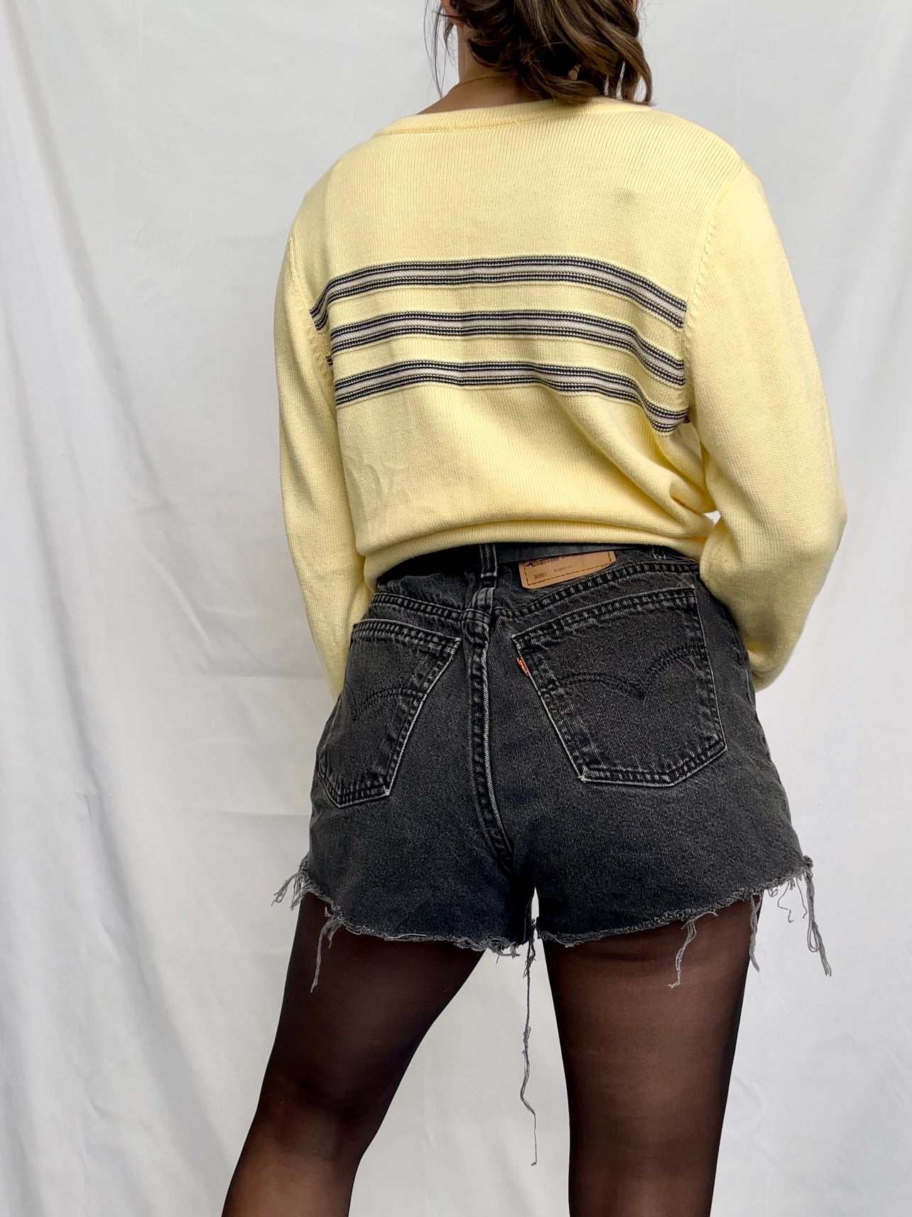 Bee Sweater (L)