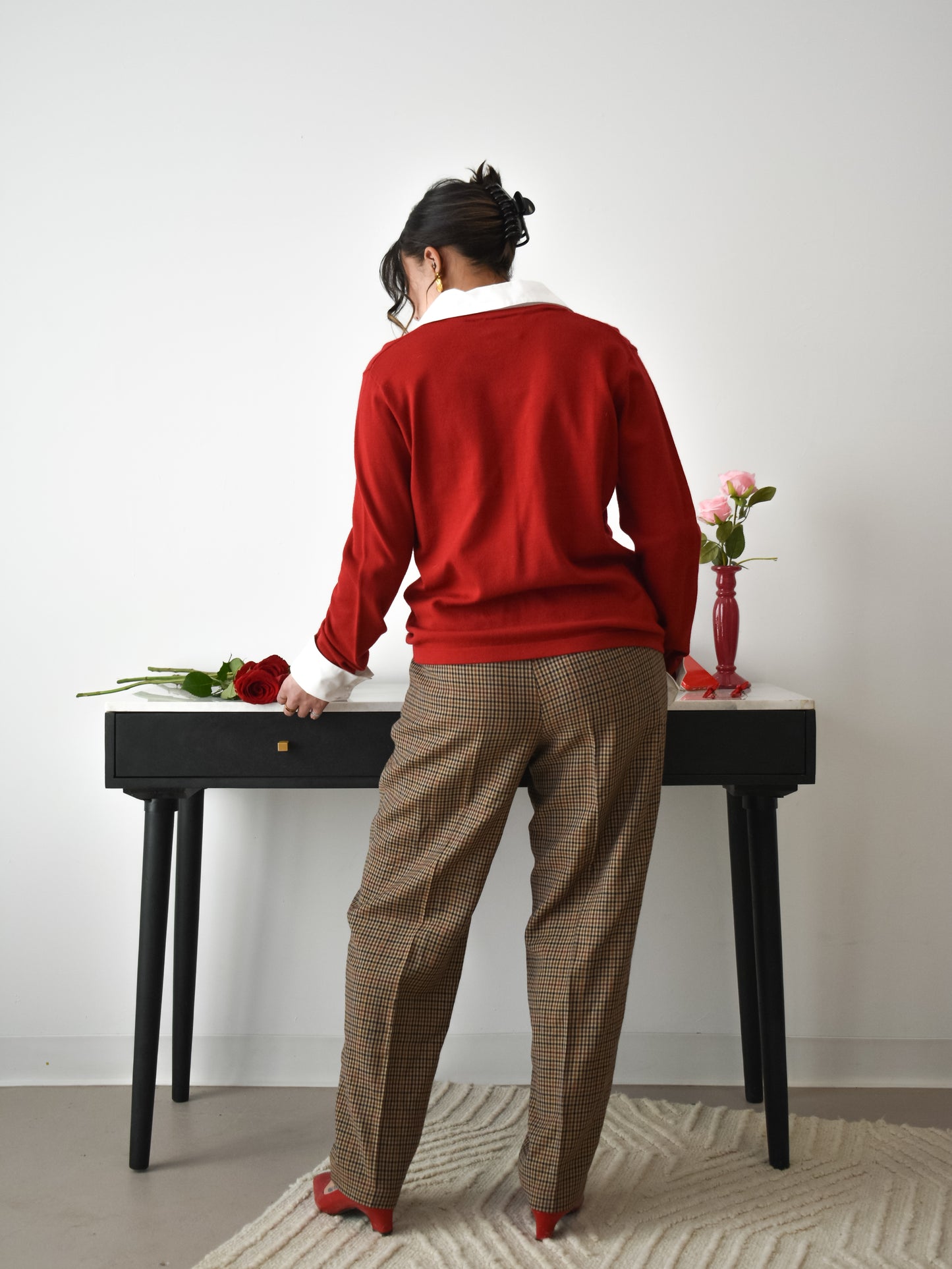 Red Sweater (L)