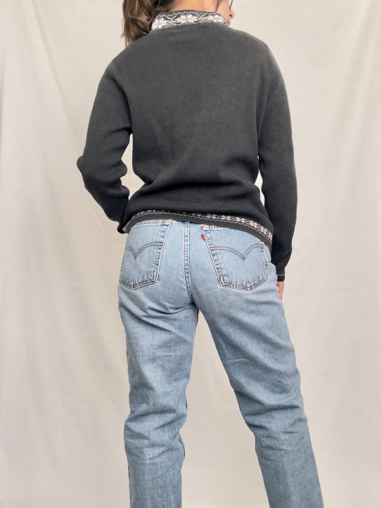 North Sweater (M)