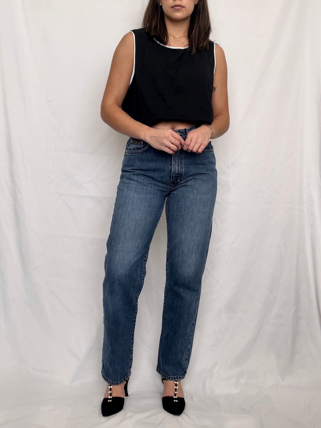 Contrast Tank (L)
