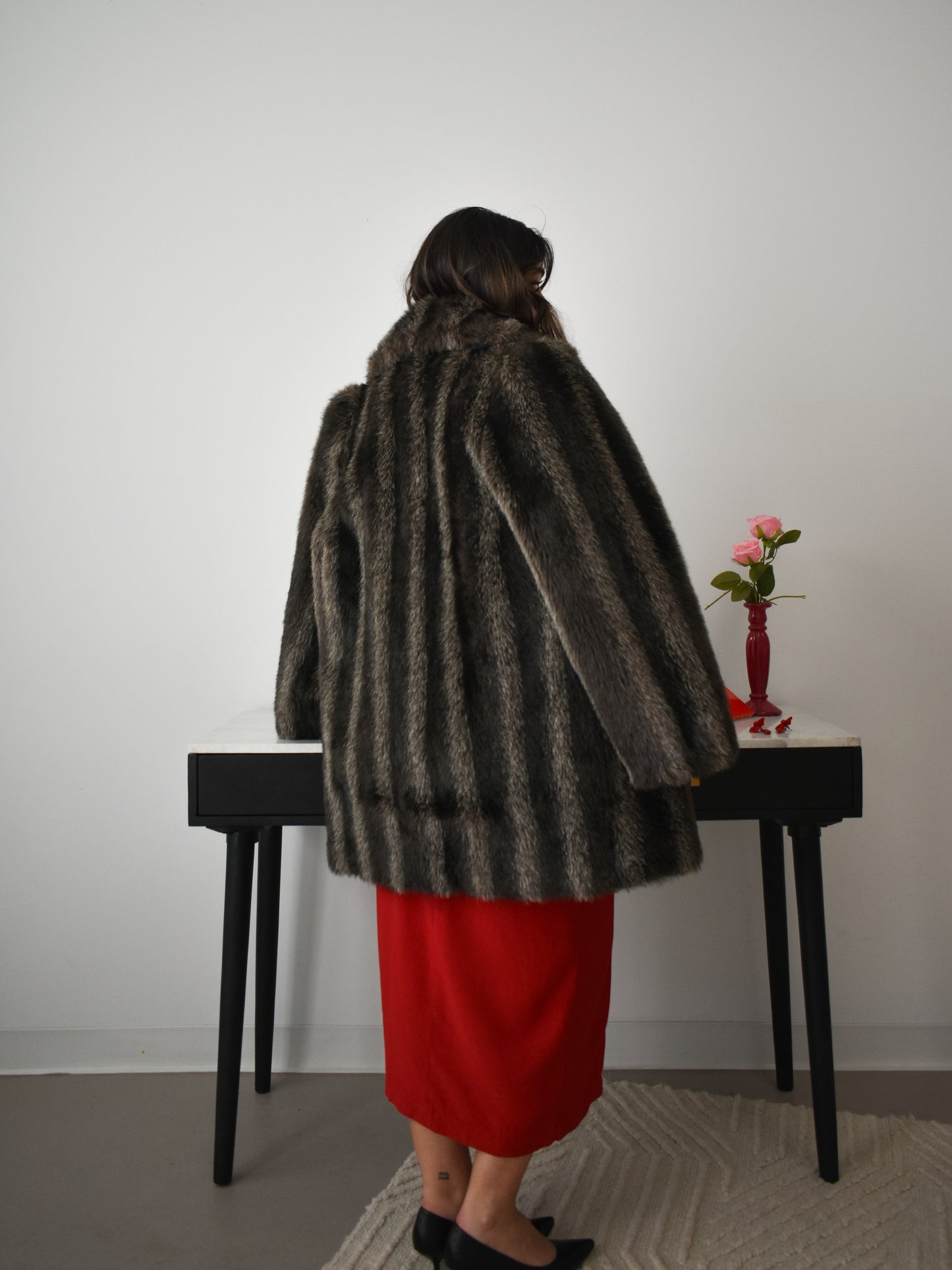 Faux Fur Coat (M)