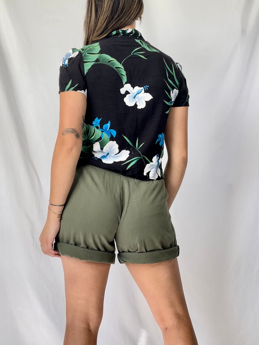 Hibiscus Shirt (XS)