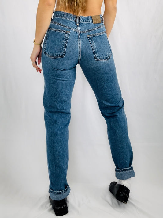 CK Button Fly Mom Jeans (26x30)
