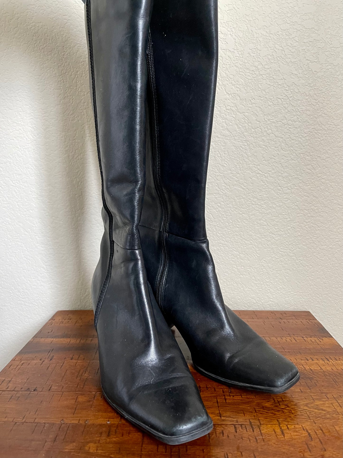Knee High Black Boots (7.5)