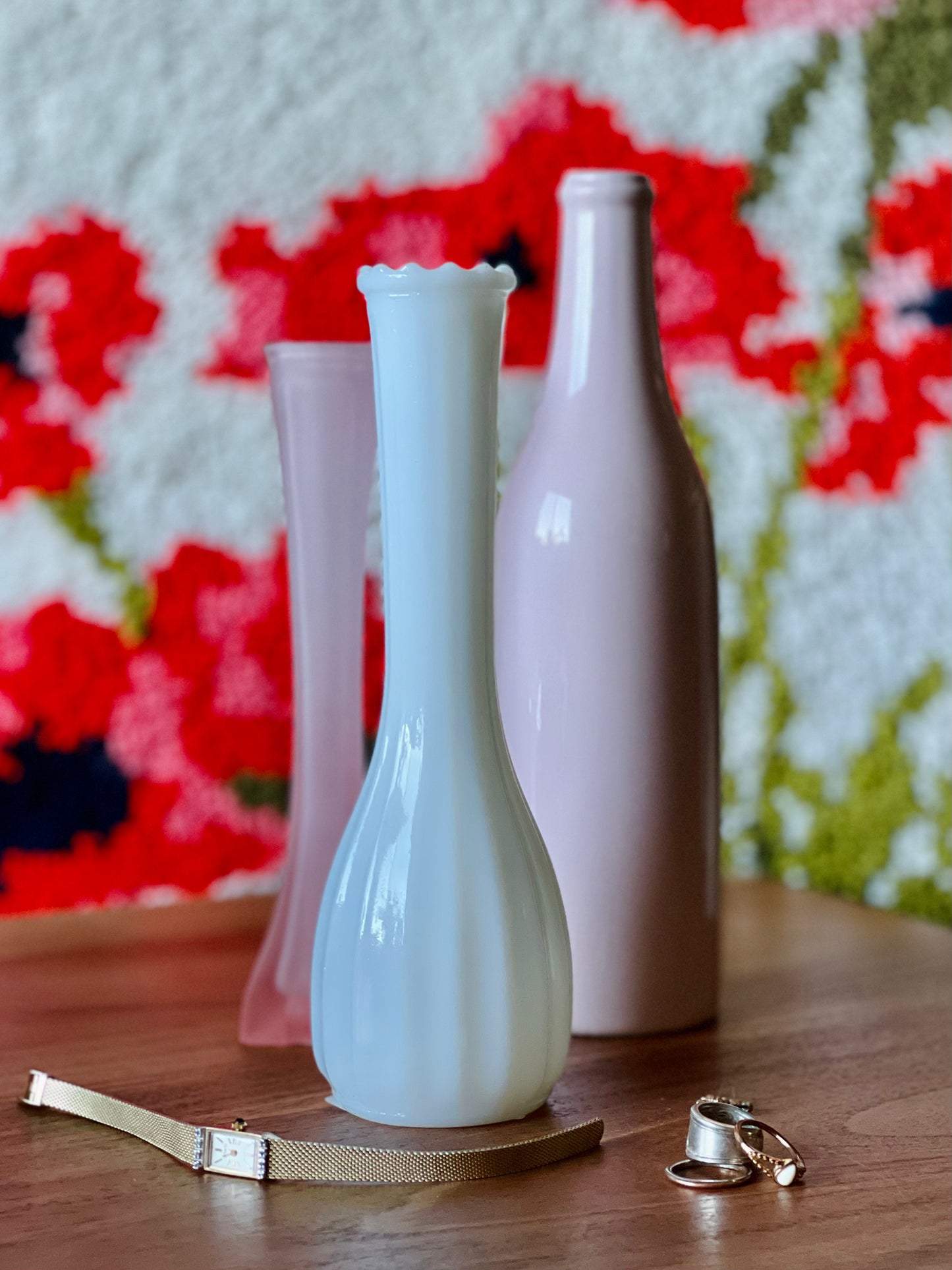 White Glass Budvase