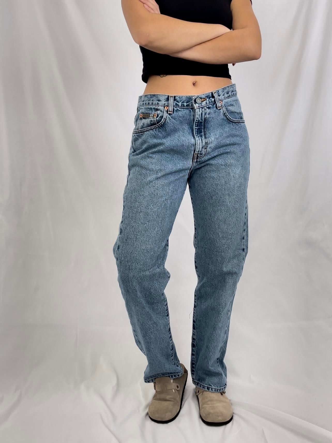 90s Calvin Mid-Rise Baggy Straights (32x30”)