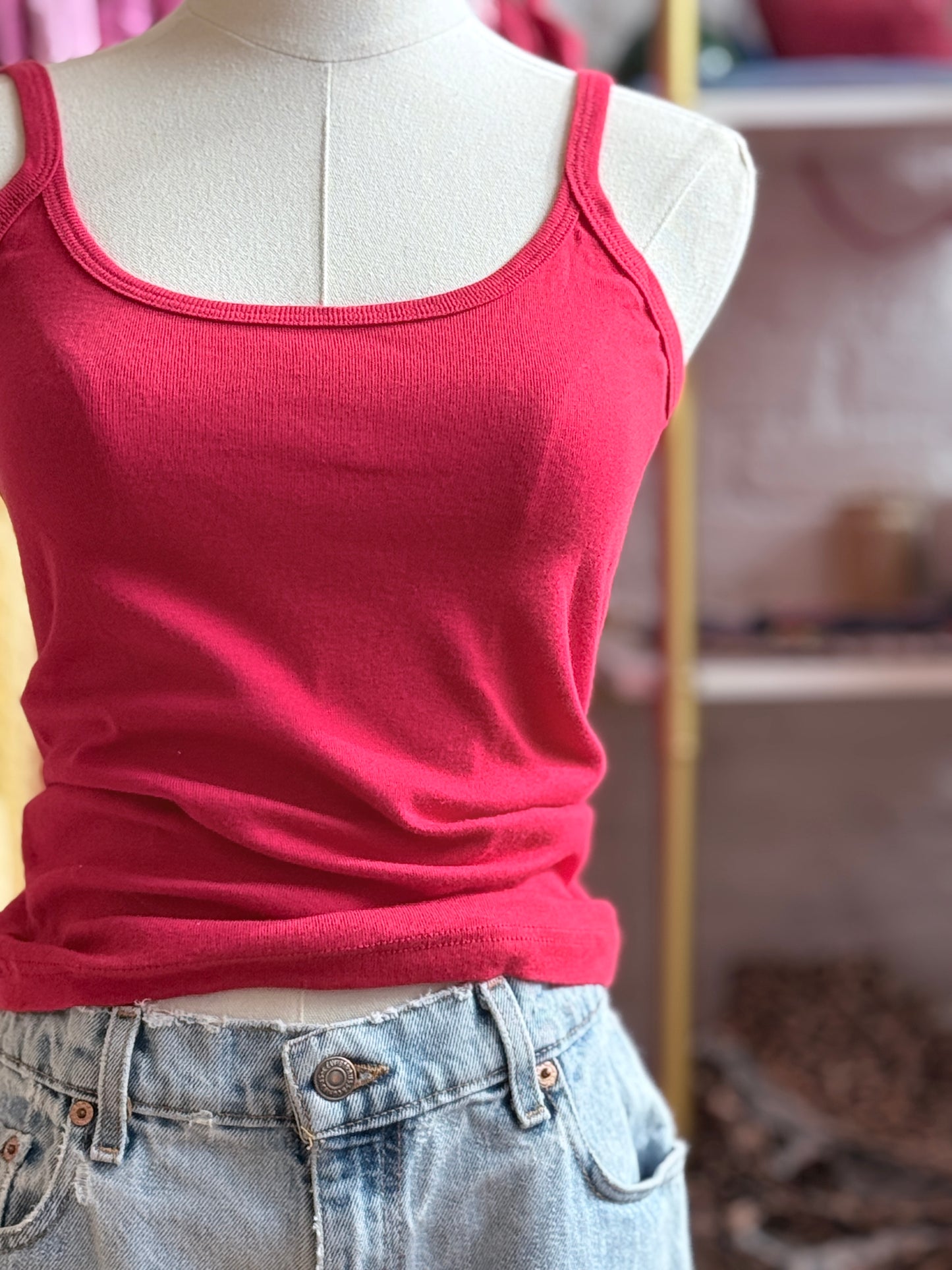 Red Scoop Tank
