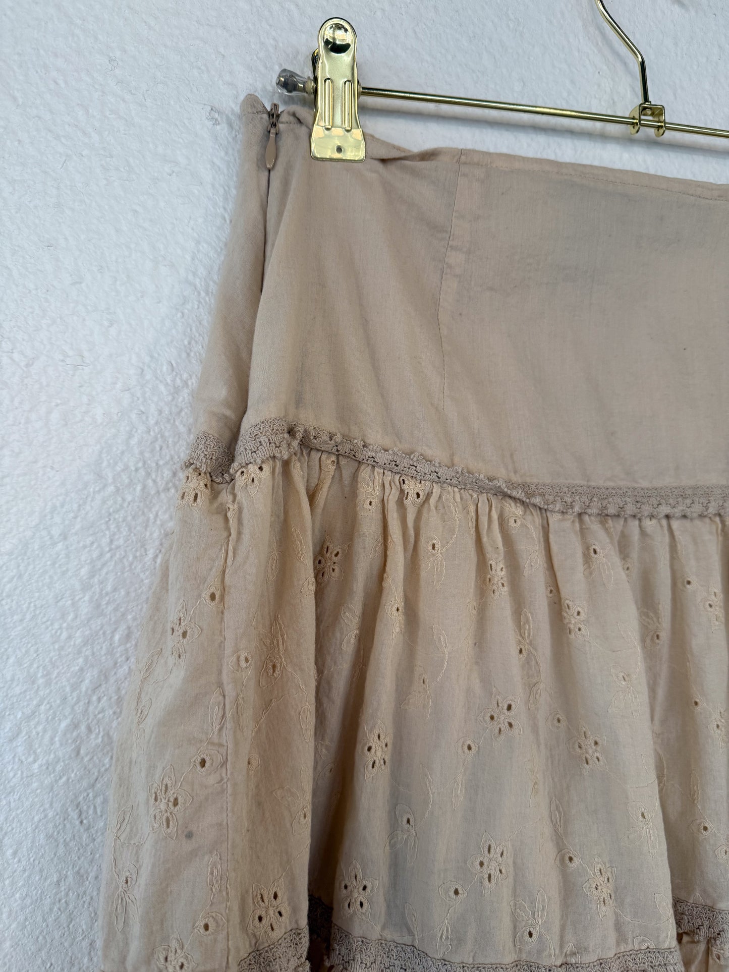 Eyelet Skirt- L