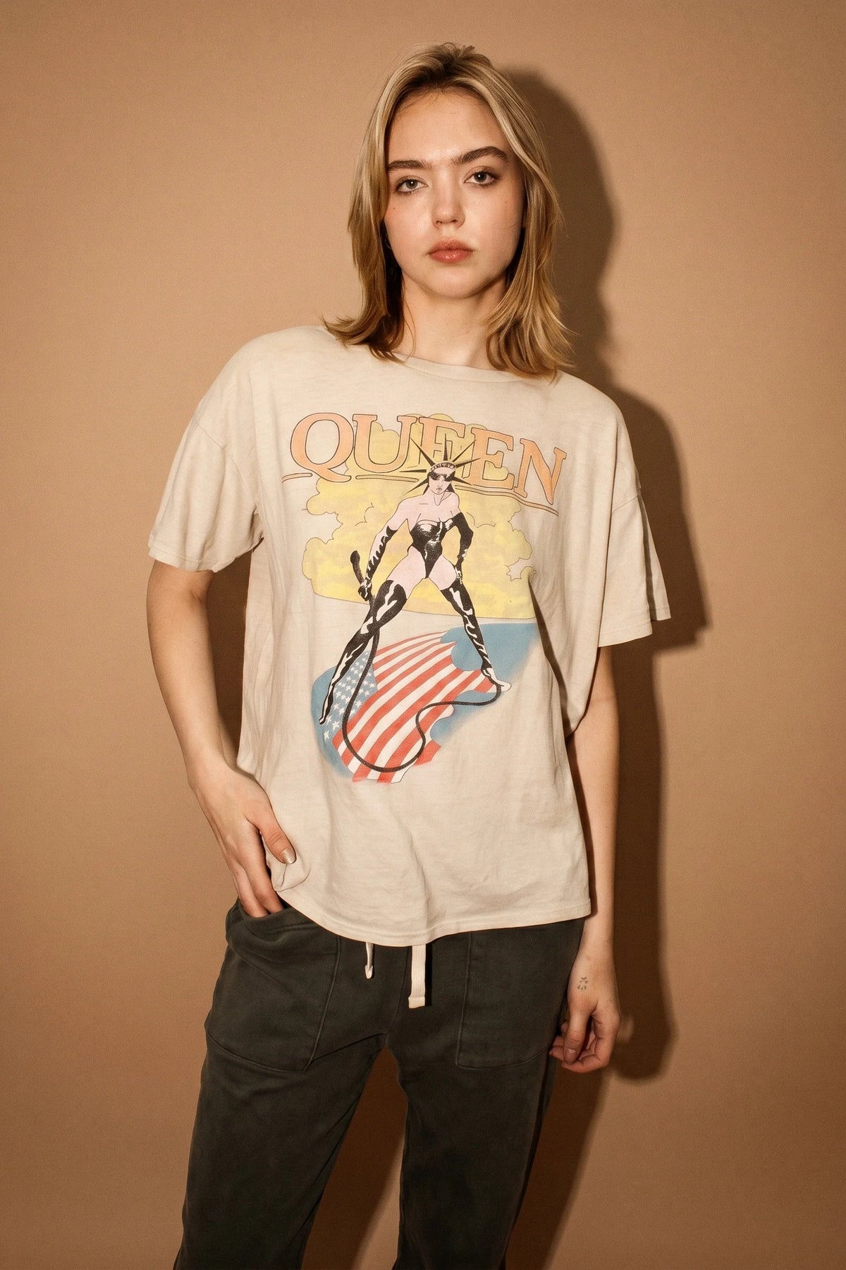 Queen Mistress Tee